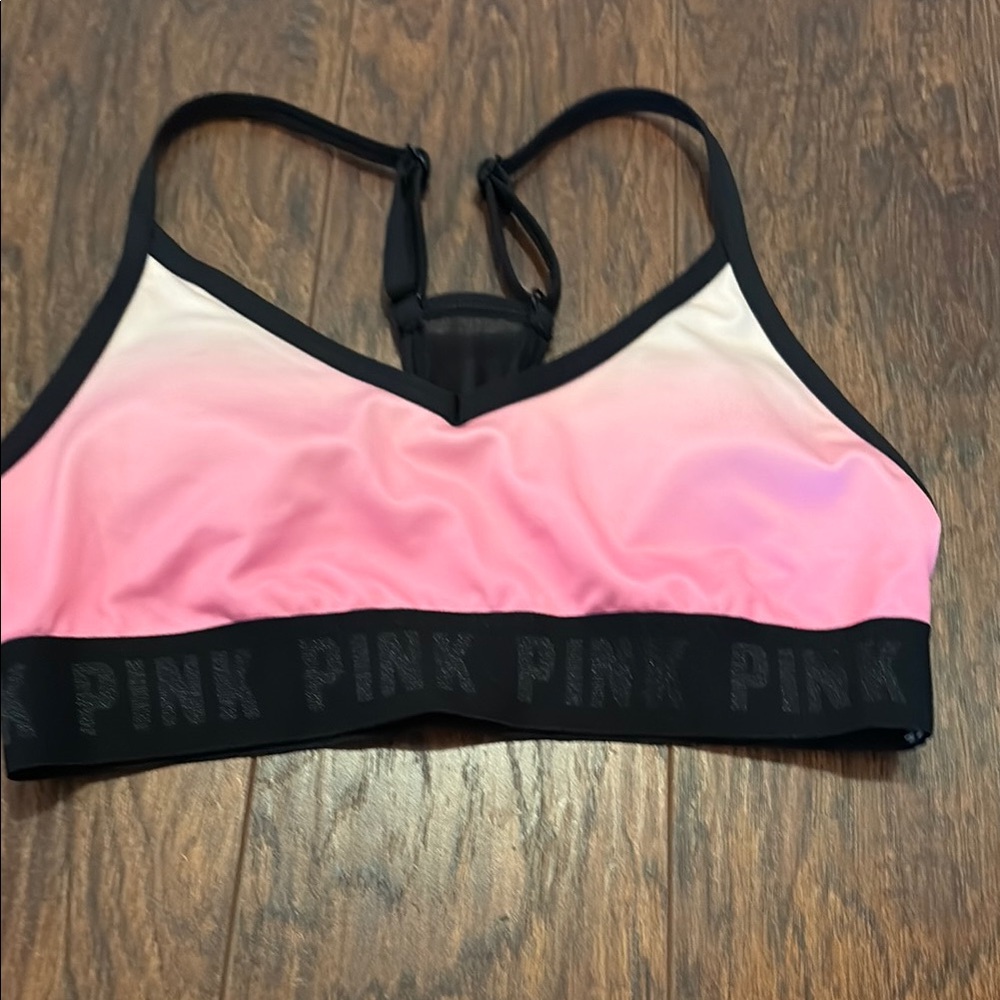 NWOT! PINK Victoria’s Secret sports bra